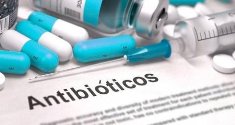 Antibiótico, ¿Remedio para la tos?